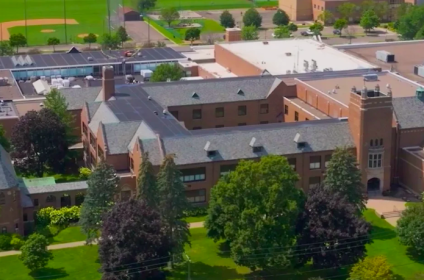 Cretin-Derham Hall — foto 1