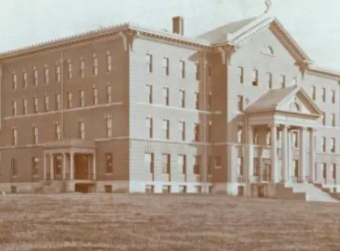 Cretin-Derham Hall — foto 3
